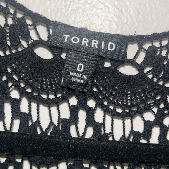 Torrid black dress with open back long. - Picture 3 of 7